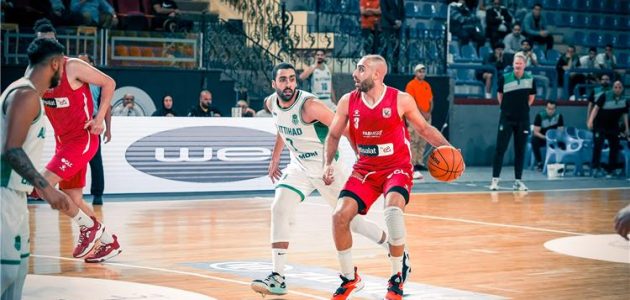 الأهلي يفوز على الاتحاد في أولى مواجهات نهائي دوري السلة.. وتألق تومسون وعمر طارق